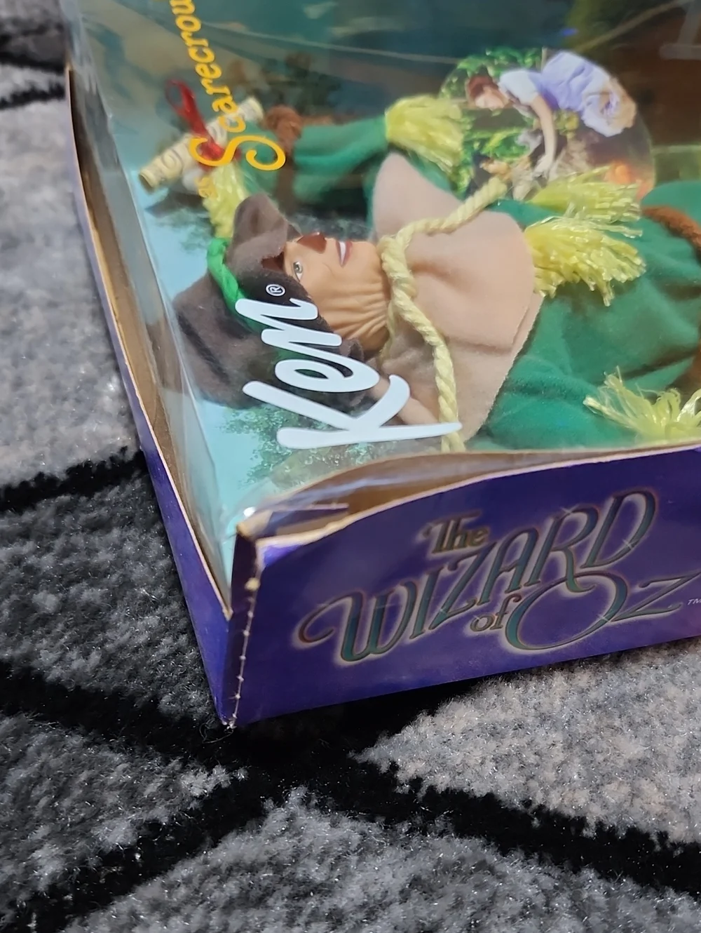 1999 MATTEL WIZARD OF OZ COLLECTOR EDITION KEN AS SCARECROW DOLL #25816
